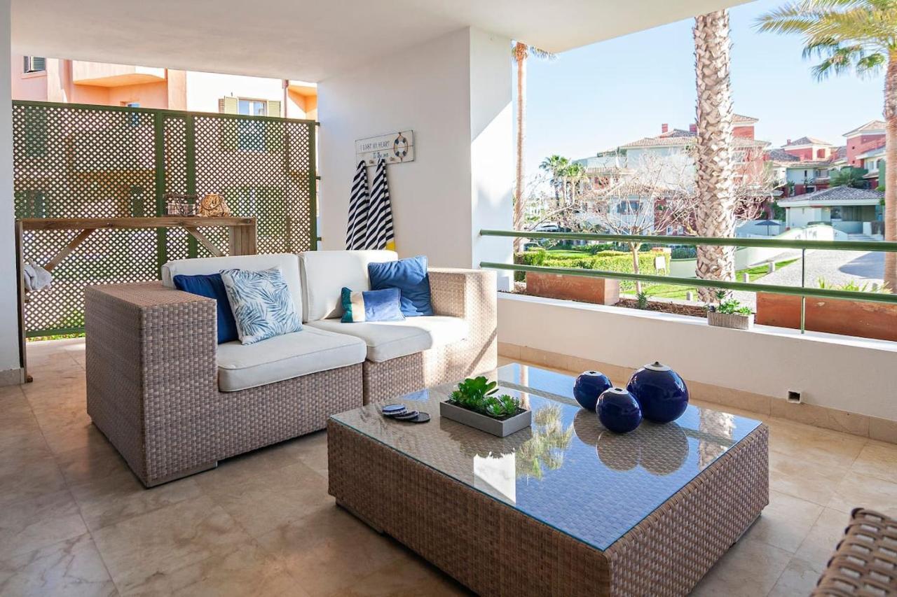Polo Royale Waterfront Luxury Apt - 3 Terraces And Pool Sotogrande Εξωτερικό φωτογραφία