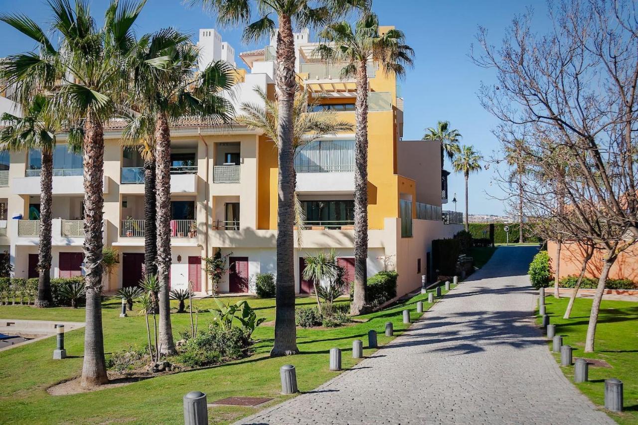 Polo Royale Waterfront Luxury Apt - 3 Terraces And Pool Sotogrande Εξωτερικό φωτογραφία